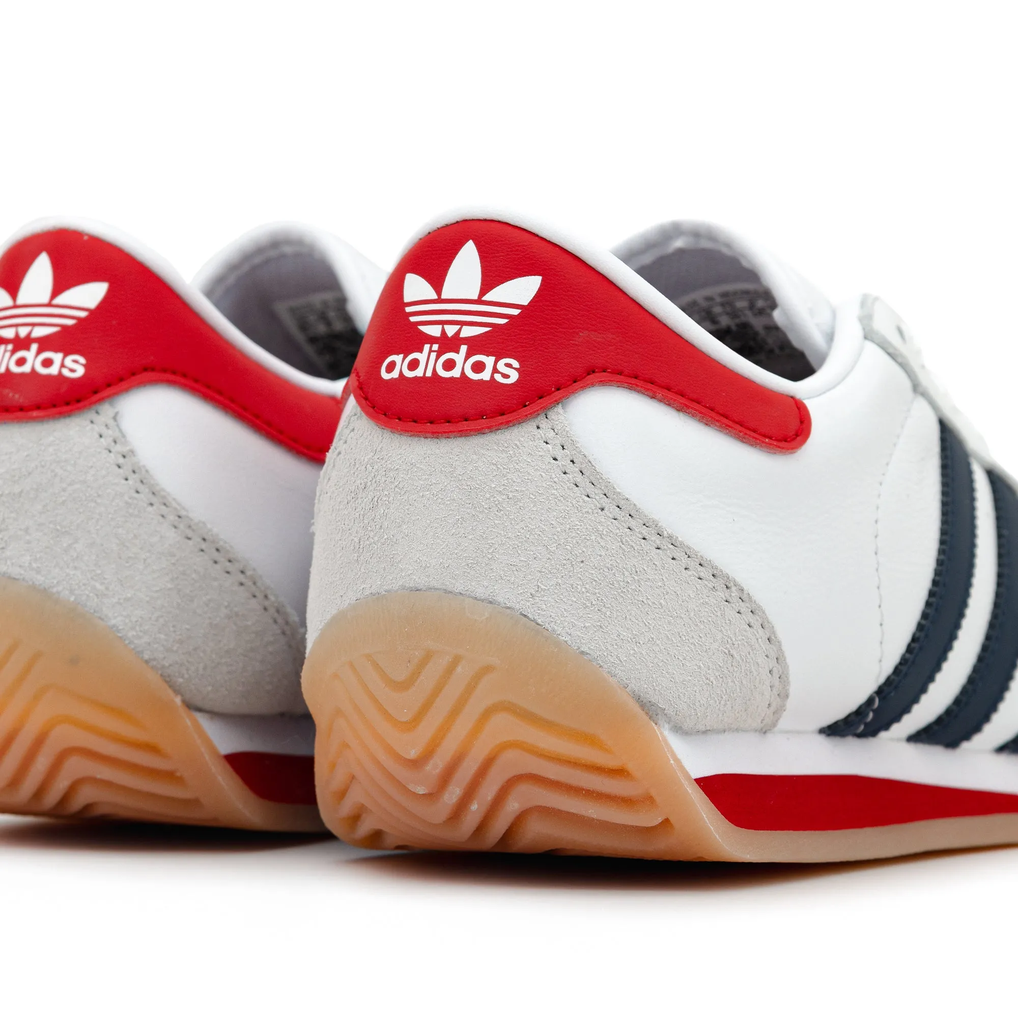 adidas Country II Ftwwht/Nindig/Betsca IG4546