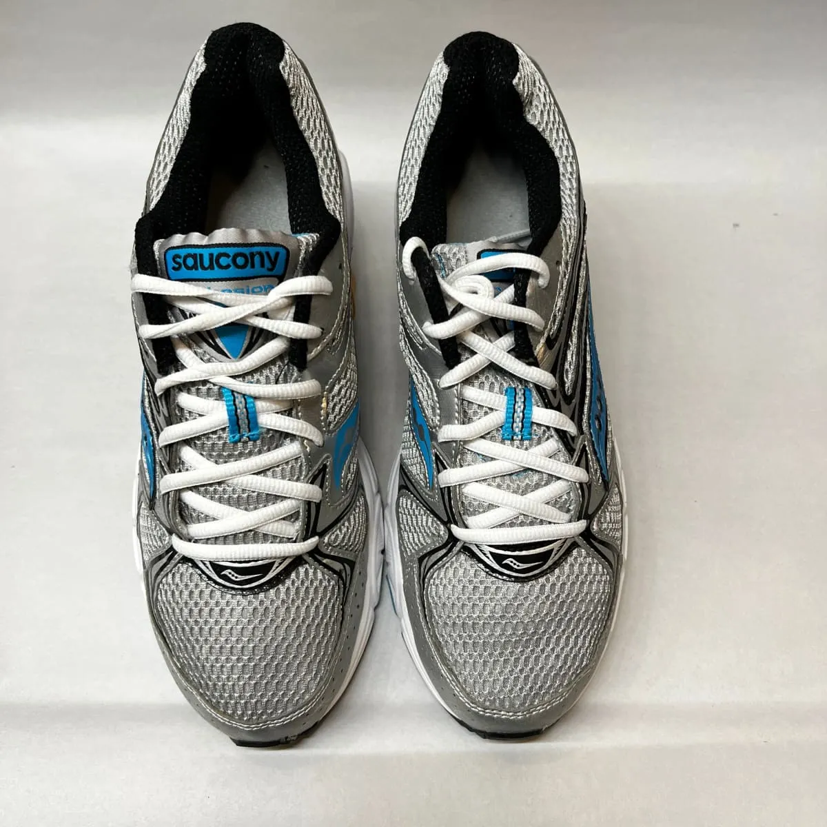 SAUCONY Women's Grid Cohesion 6 -Silver/ Lt. Blue- Running Shoe -Preowned