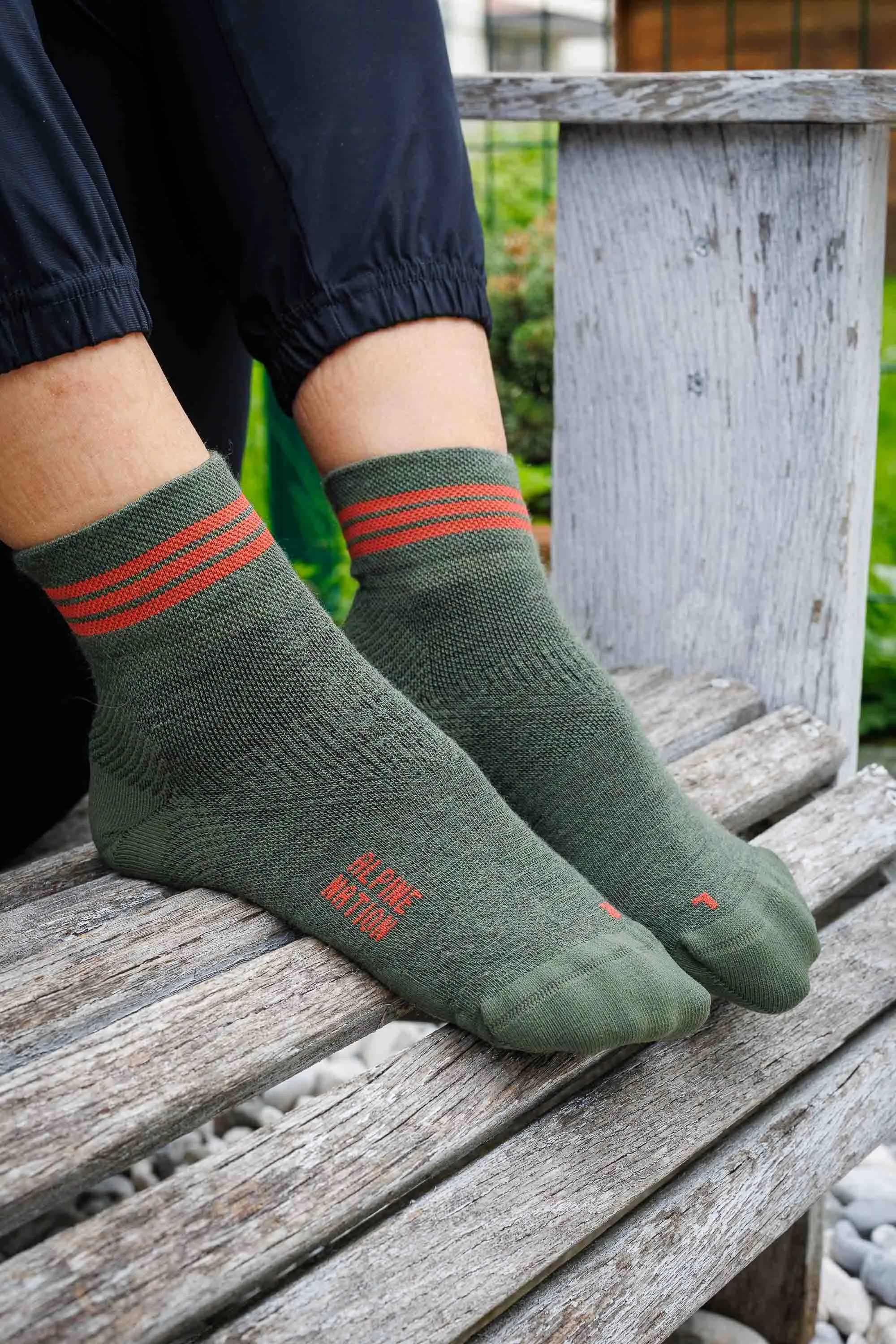 Seceda Light Merino Mid Crew Socks Retro Green